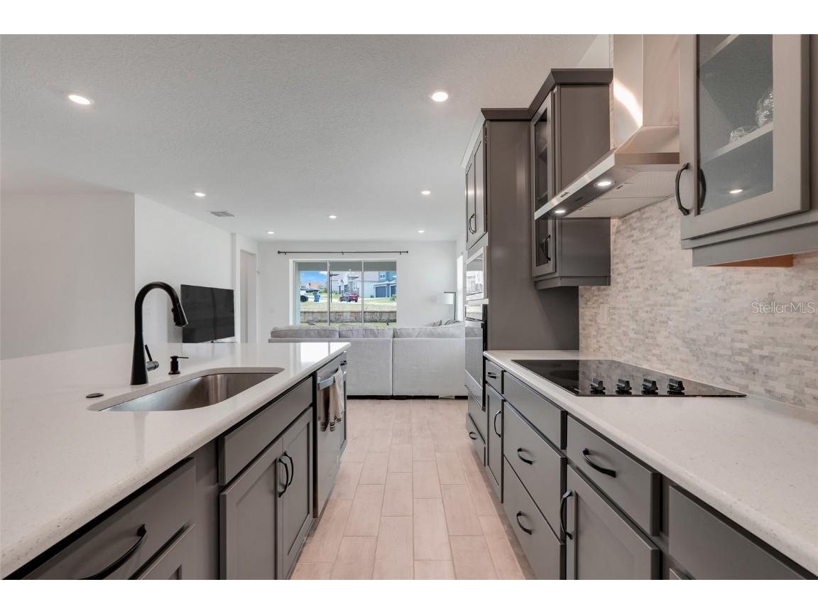 2025 Axel Street Minneola FL 34715 G5097480 image21