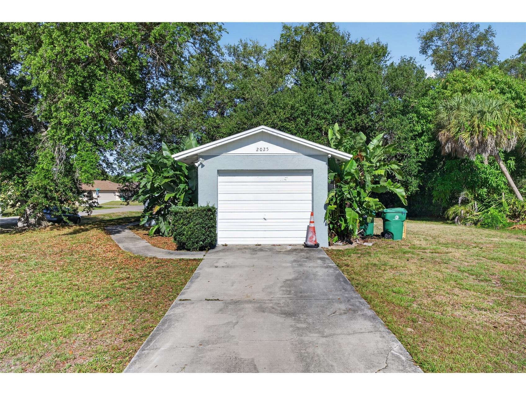 2025 Barksdale Street Port Charlotte FL 33948 C7526249 image20
