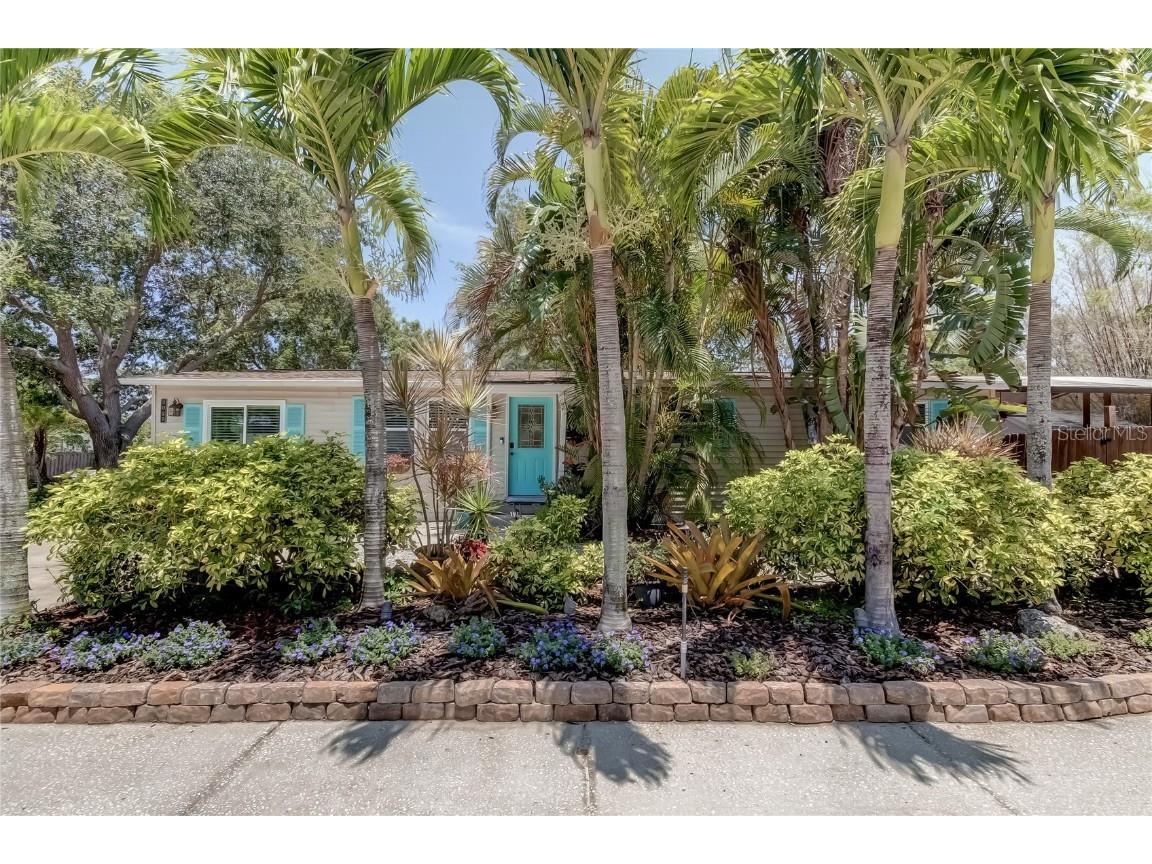 2025 Broadway Clearwater FL 33755 U8201313 image1
