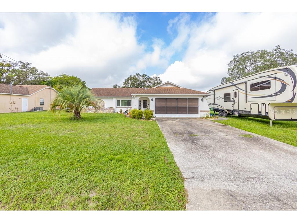 2025 Carson Avenue Spring Hill FL 34608 W7851904 image1