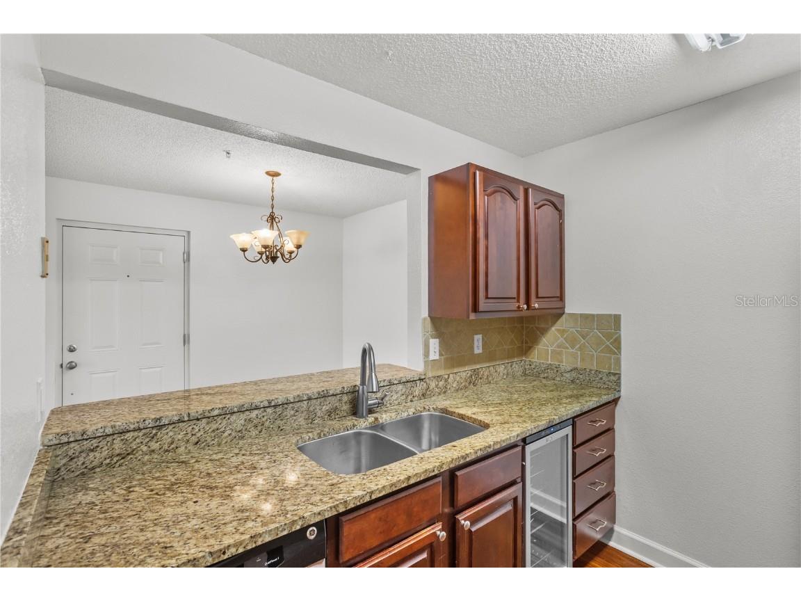 2025 Dixie Belle Drive #2025F Orlando FL 32812 TB8433241 image18