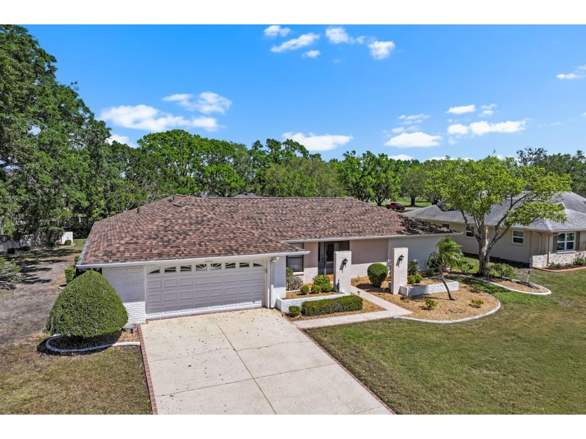 2025 E View Drive Sun City Center FL 33573 TB8357878 image1