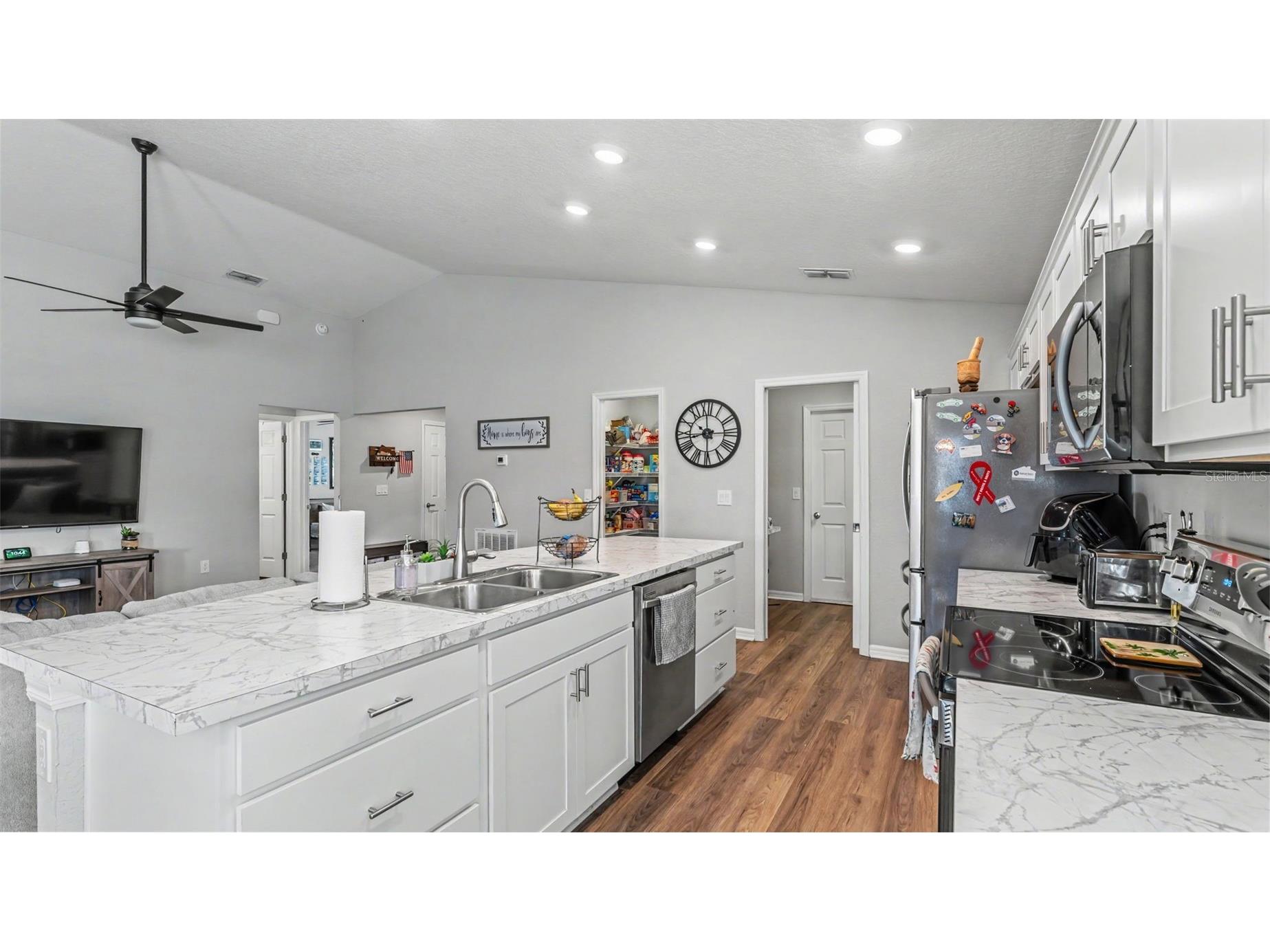 2025 Harvest Landing Circle Lakeland FL 33810 L4962048 image12