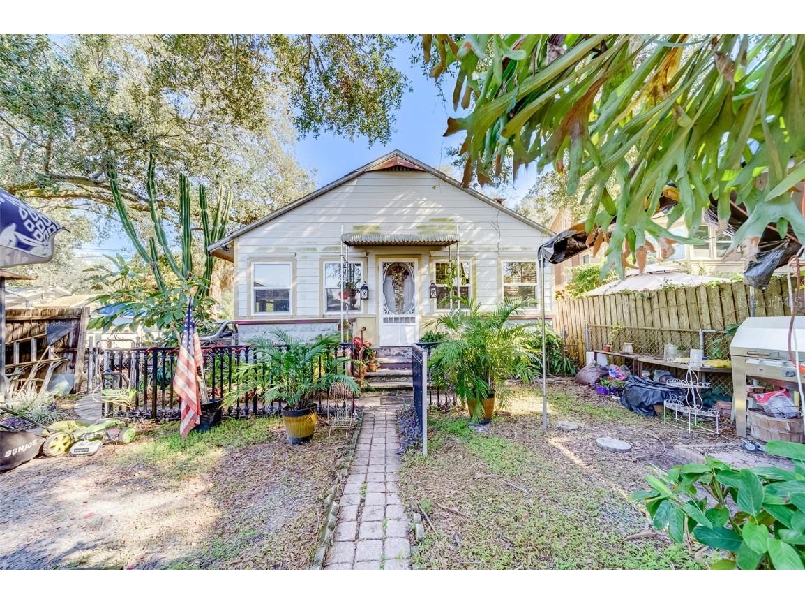 2025 Jackson Street N #5 Saint Petersburg FL 33704 U8186181 image1