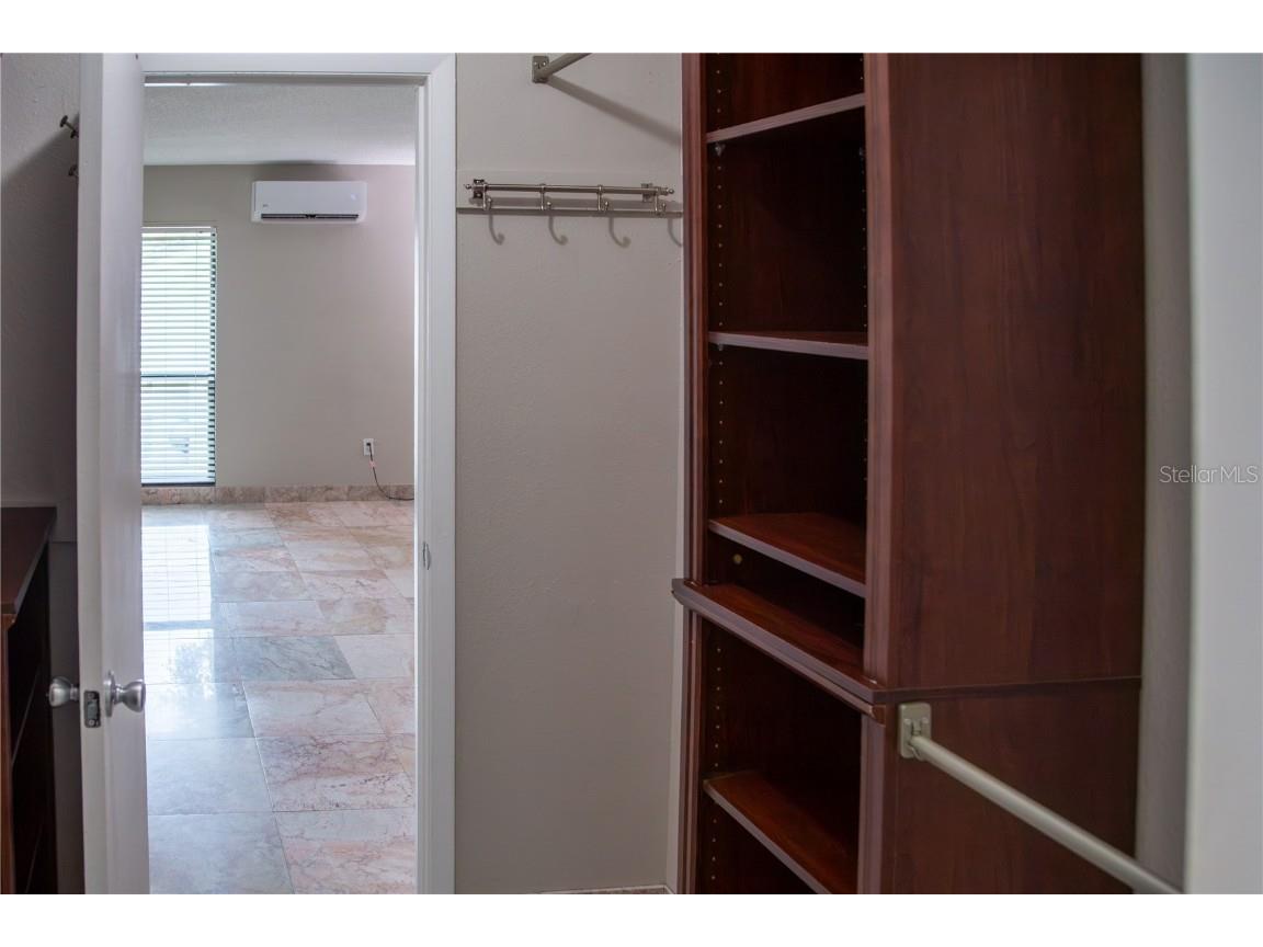 2025 Lakewood Club Drive S #5K Saint Petersburg FL 33712 TB8430775 image13