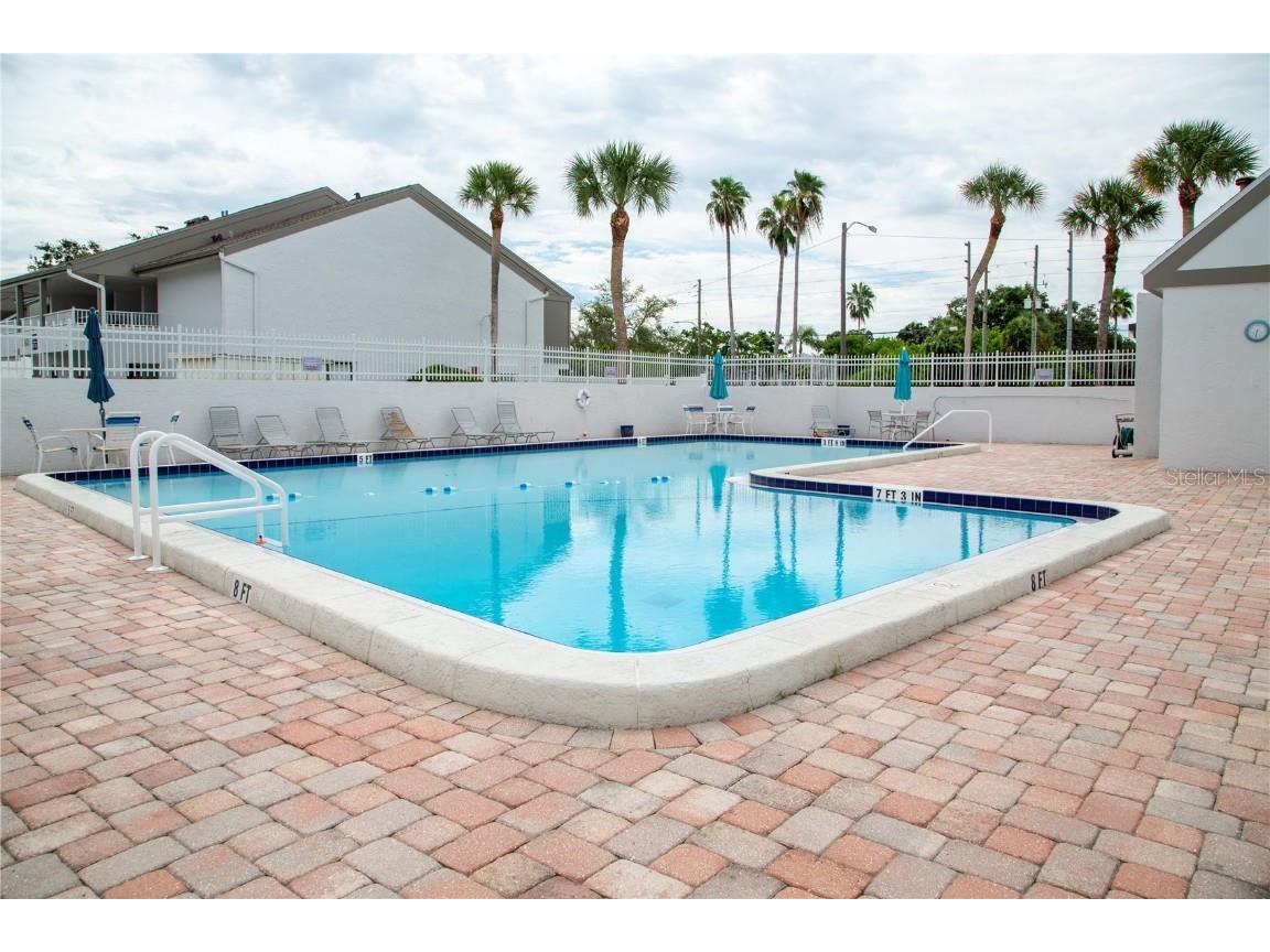 2025 Lakewood Club Drive S #5K Saint Petersburg FL 33712 TB8430775 image14