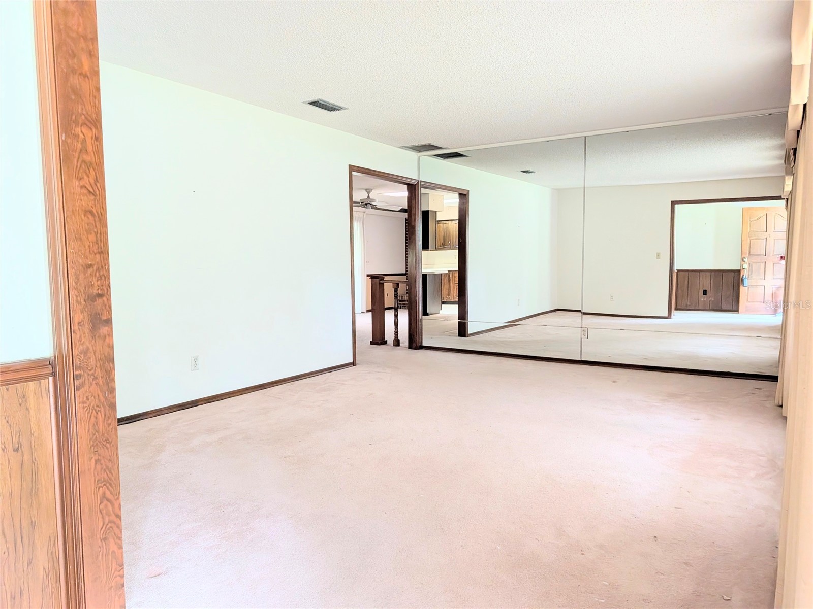 2025 Larchmont Drive Deland FL 32724 V4948558 image7