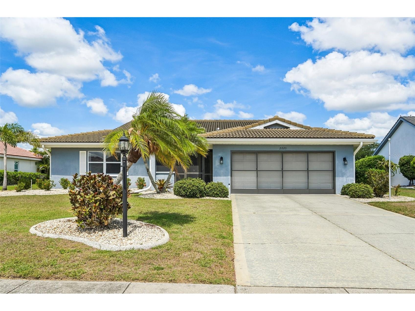 2025 New Bedford Drive Sun City Center FL 33573 TB8511425 image1