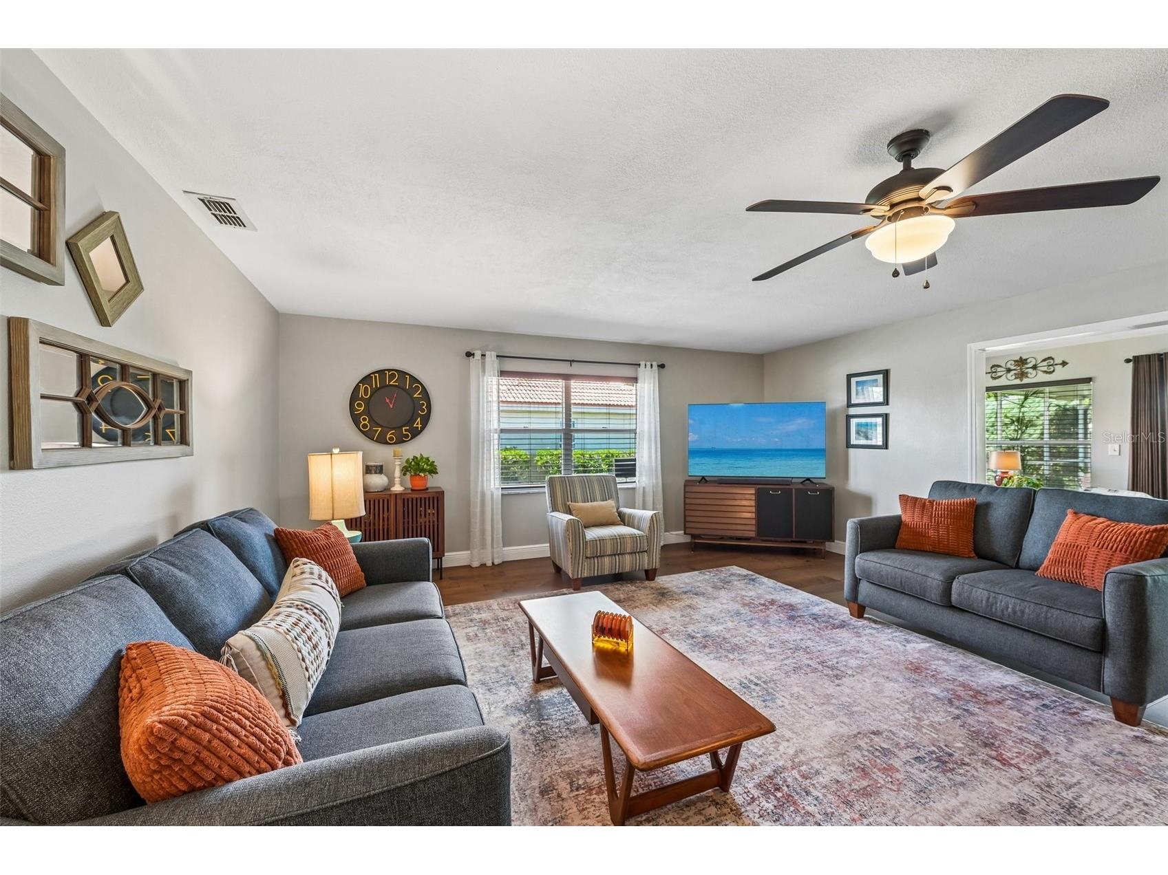 2025 New Bedford Drive Sun City Center FL 33573 TB8511425 image4