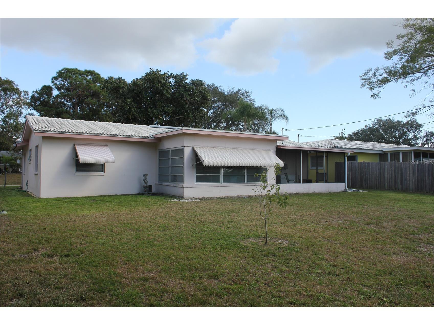 2025 Pine Ridge Drive Clearwater FL 33763 TB8494699 image13