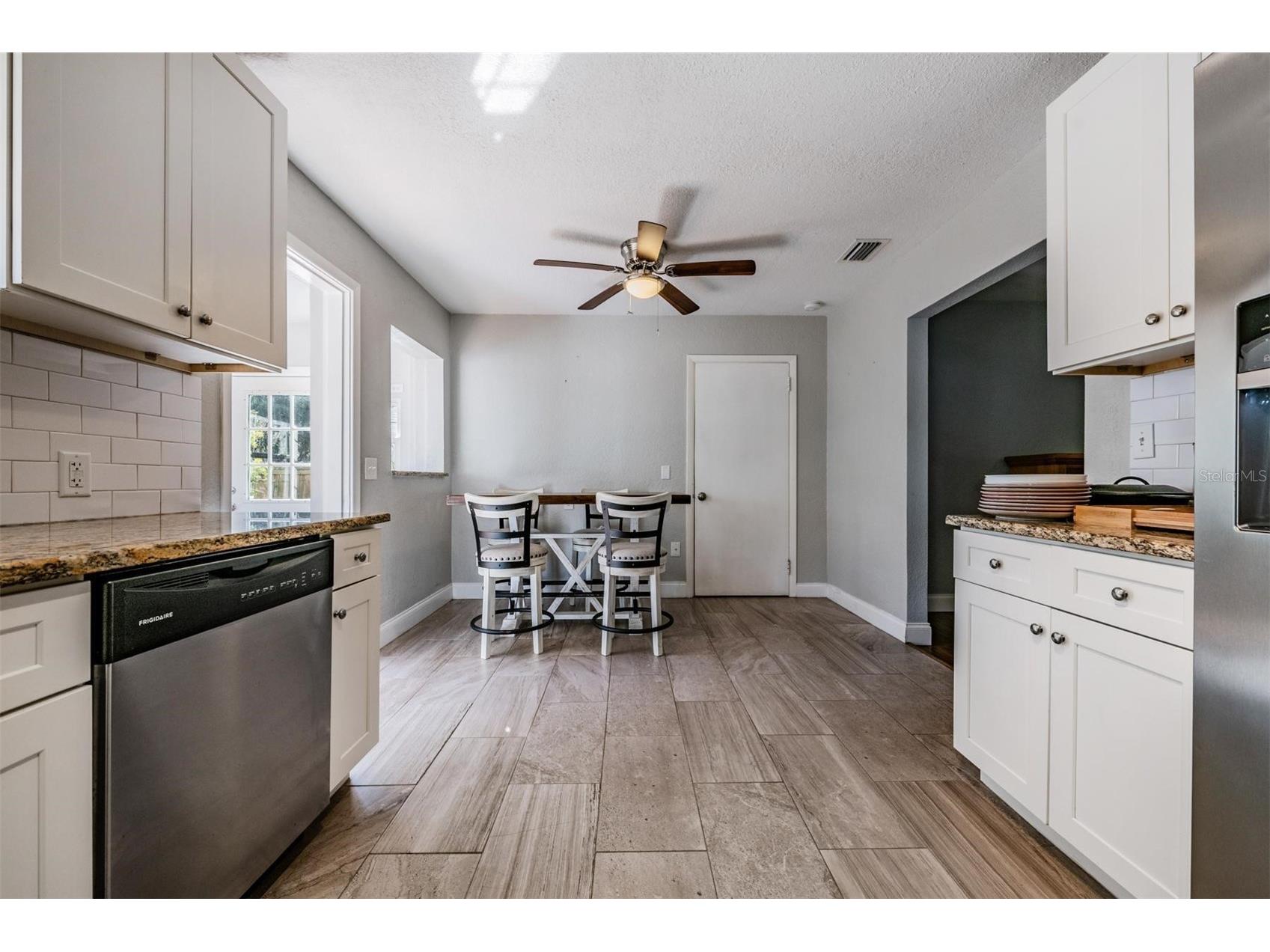 2025 Plaza Dolores Clearwater FL 33755 TB8460060 image10