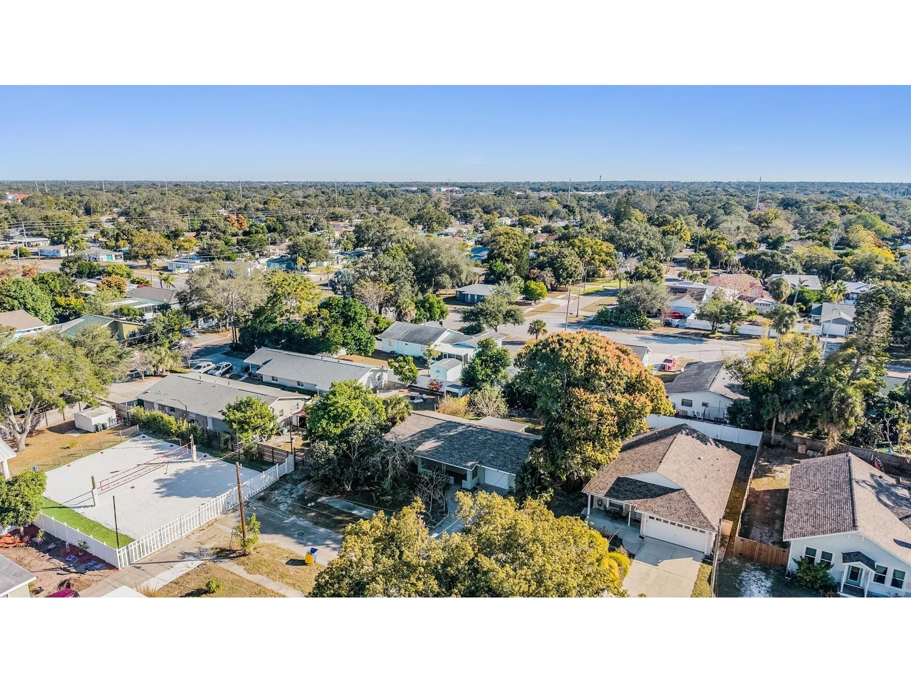 2025 Plaza Dolores Clearwater FL 33755 TB8460060 image5