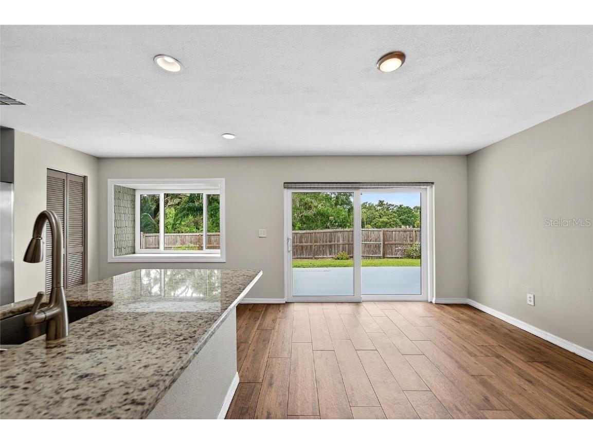 2025 Shadow Pine Drive Brandon FL 33511 TB8427152 image18