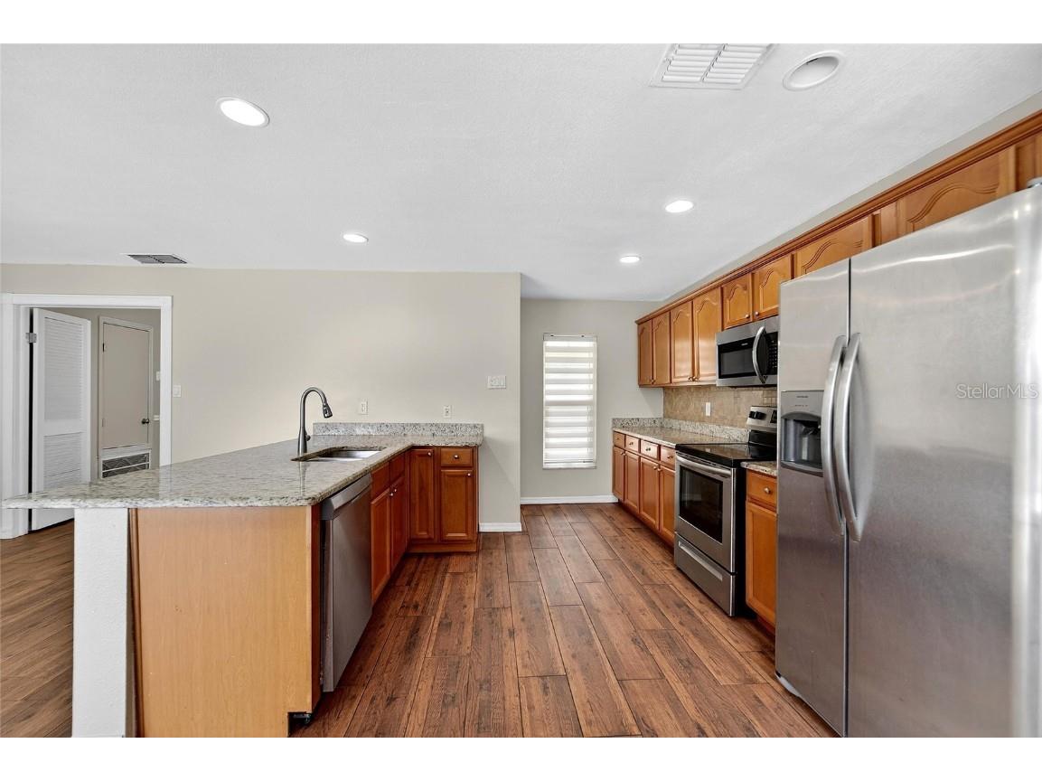 2025 Shadow Pine Drive Brandon FL 33511 TB8427152 image20