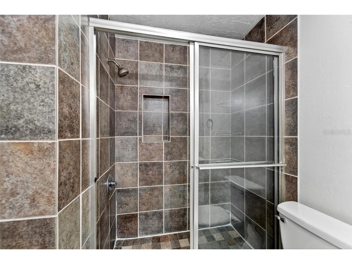 2025 Shadow Pine Drive Brandon FL 33511 TB8427152 image28