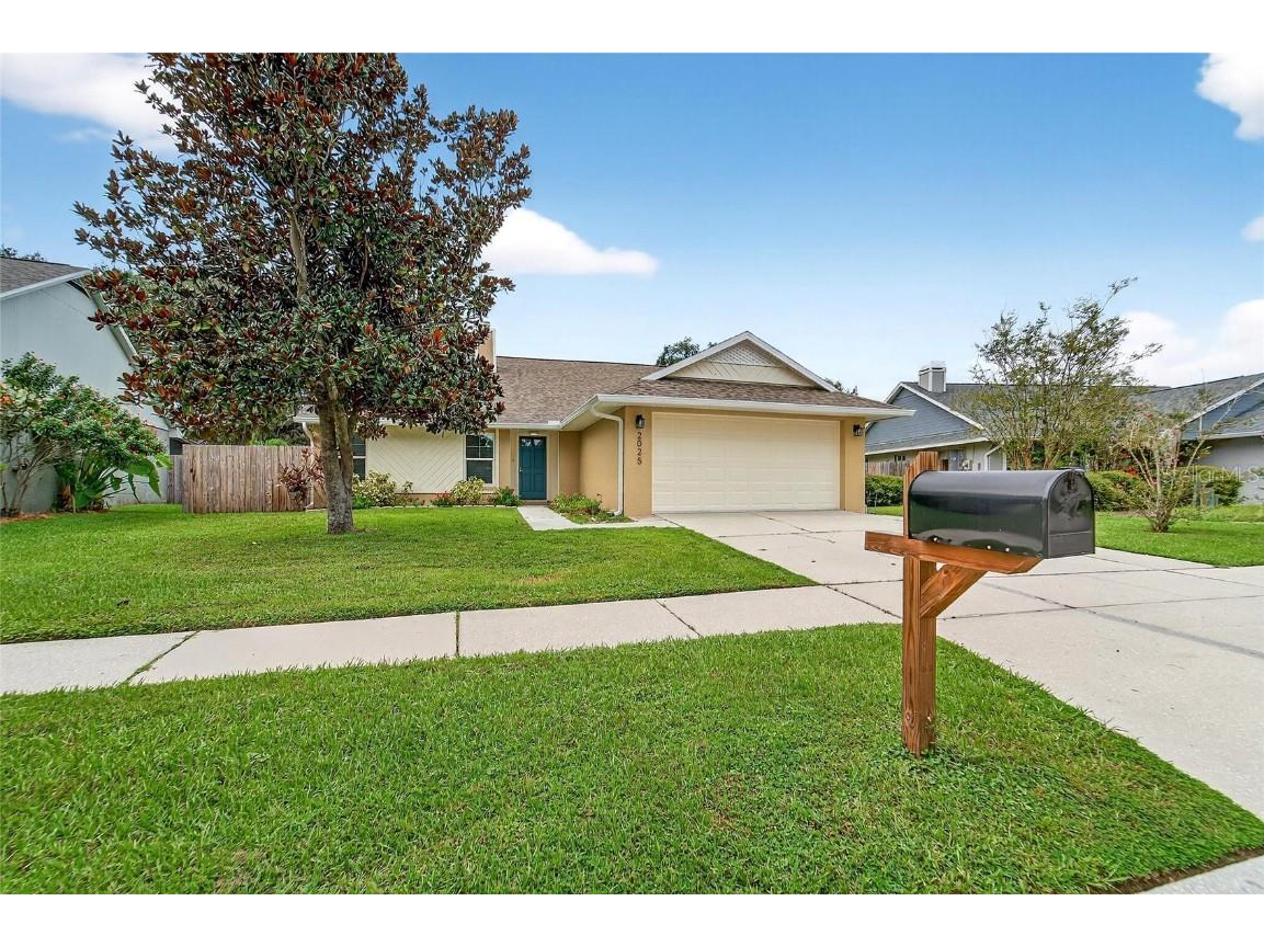 2025 Shadow Pine Drive Brandon FL 33511 TB8427152 image3