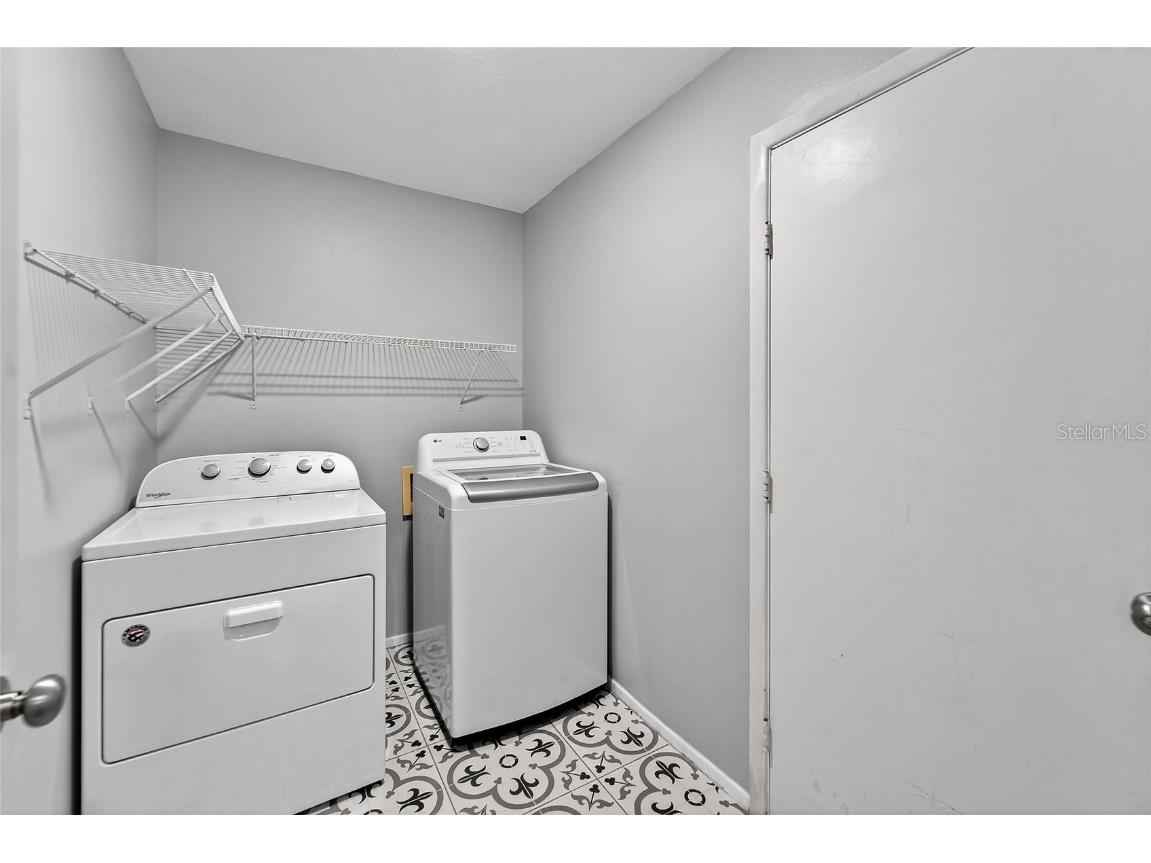 2025 Shadow Pine Drive Brandon FL 33511 TB8427152 image40