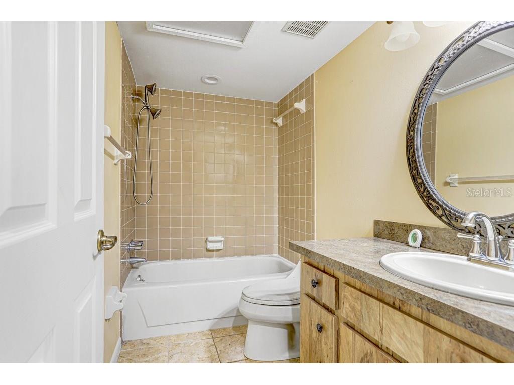 2025 Sylvester Road #C2 Lakeland FL 33803 L4960483 image10