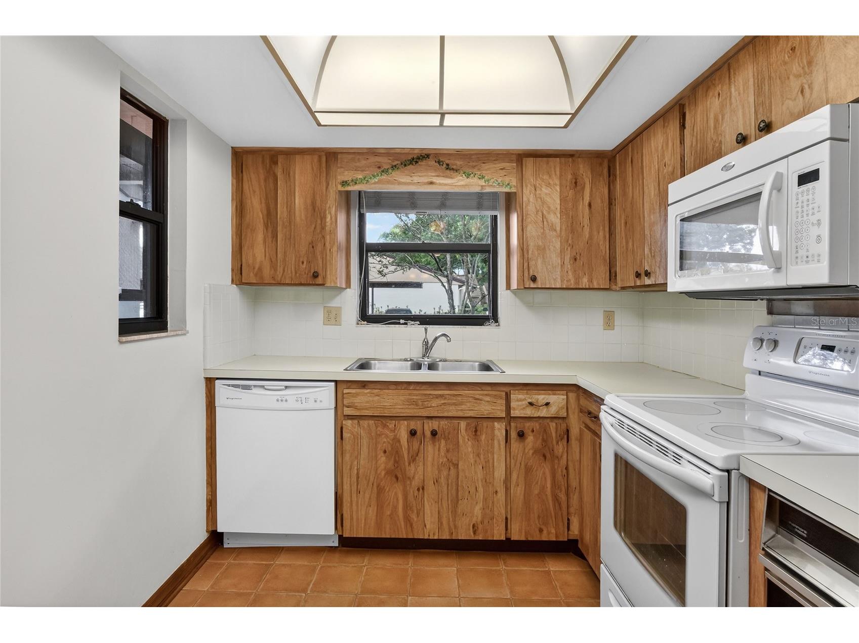 2025 Sylvester Road #E1 Lakeland FL 33803 L4960942 image17