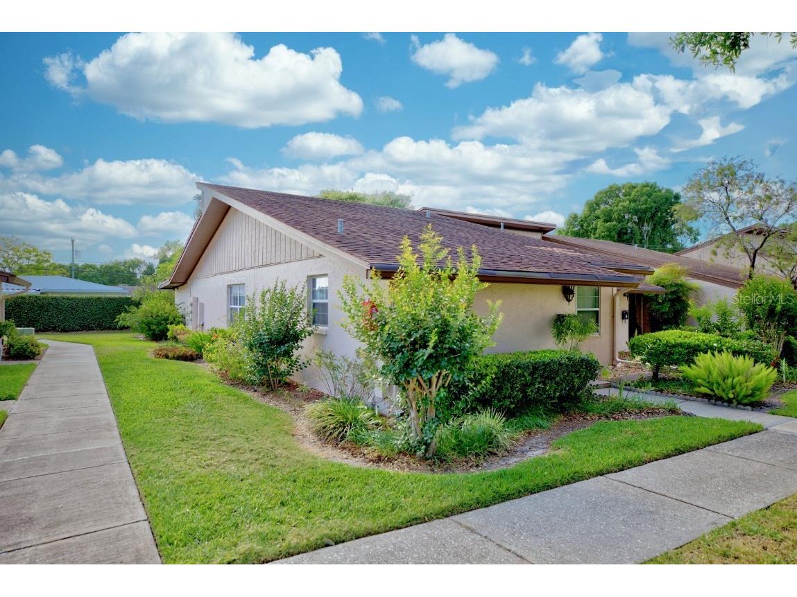 2025 Sylvester Road #O5 Lakeland FL 33803 A4611784 image1