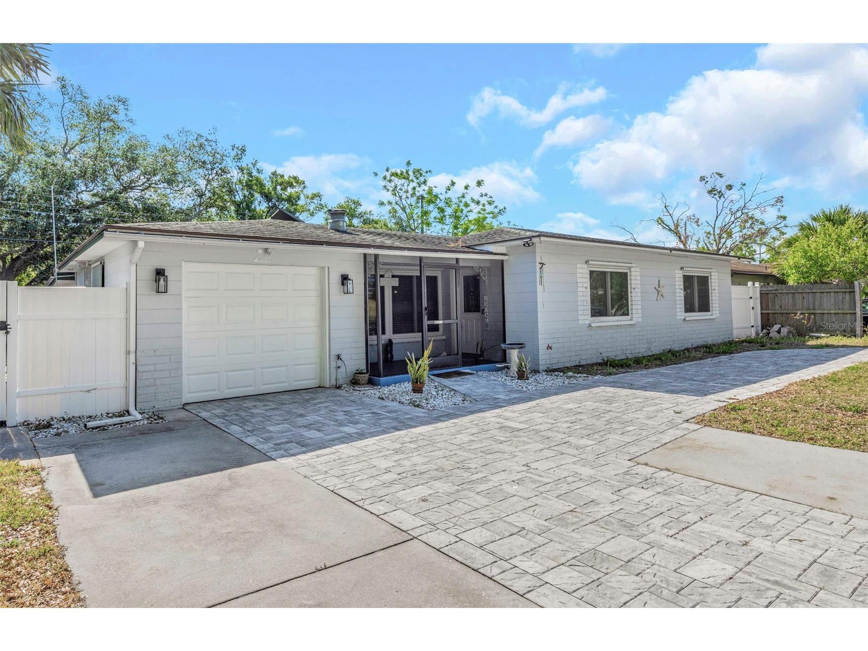 2025 Temple Terrace Clearwater FL 33764 S5148158 image1
