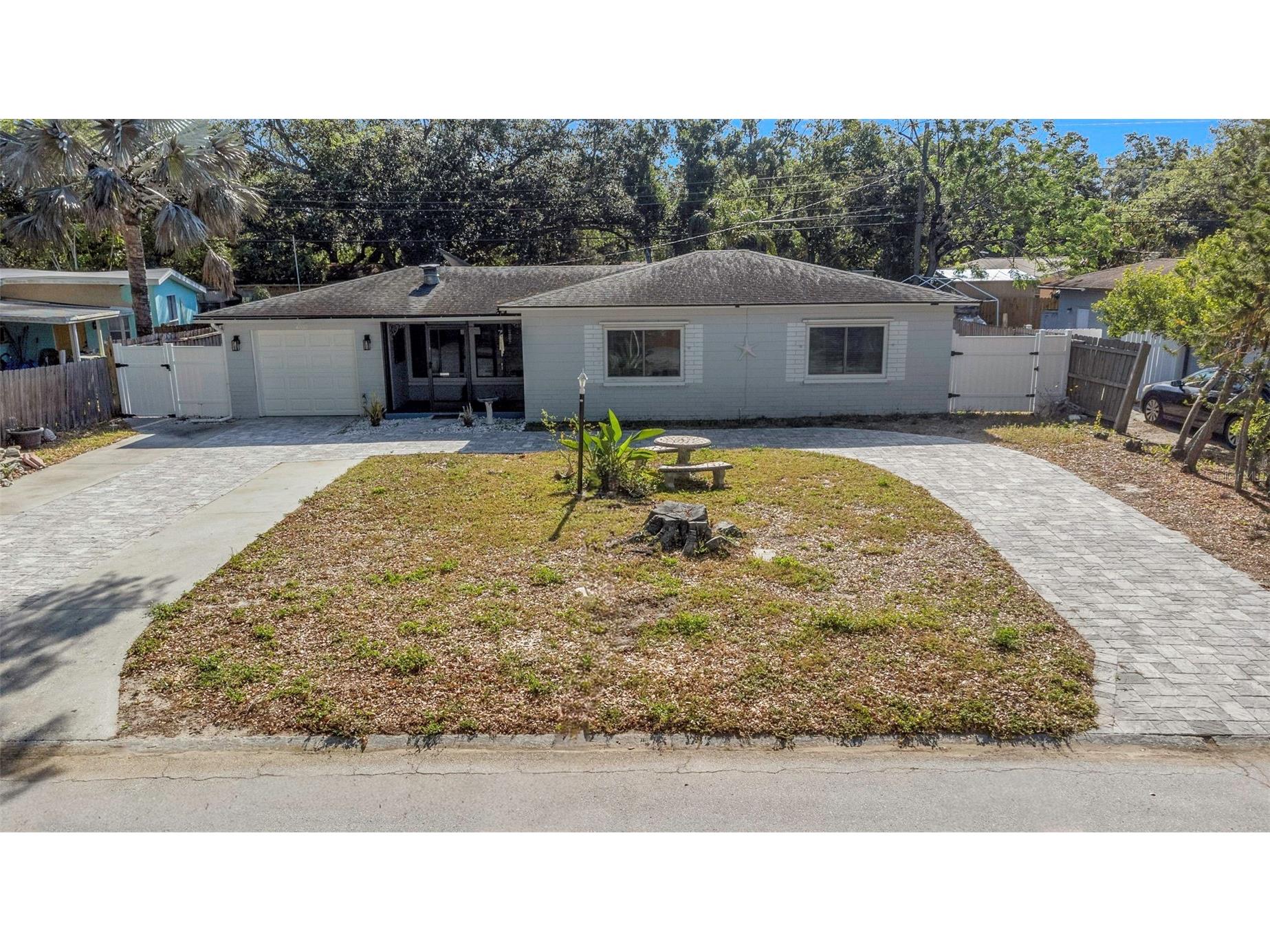 2025 Temple Terrace Clearwater FL 33764 S5148158 image2