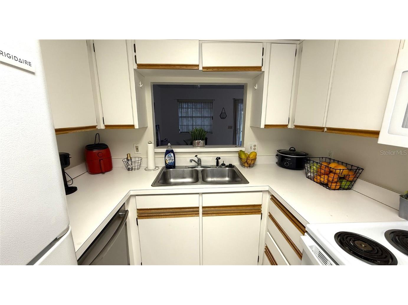 2025 Waterleaf Street Orlando FL 32837 O6336257 image10