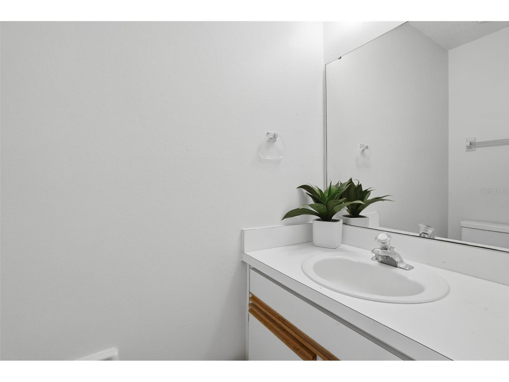 2025 Waterleaf Street Orlando FL 32837 O6409025 image15
