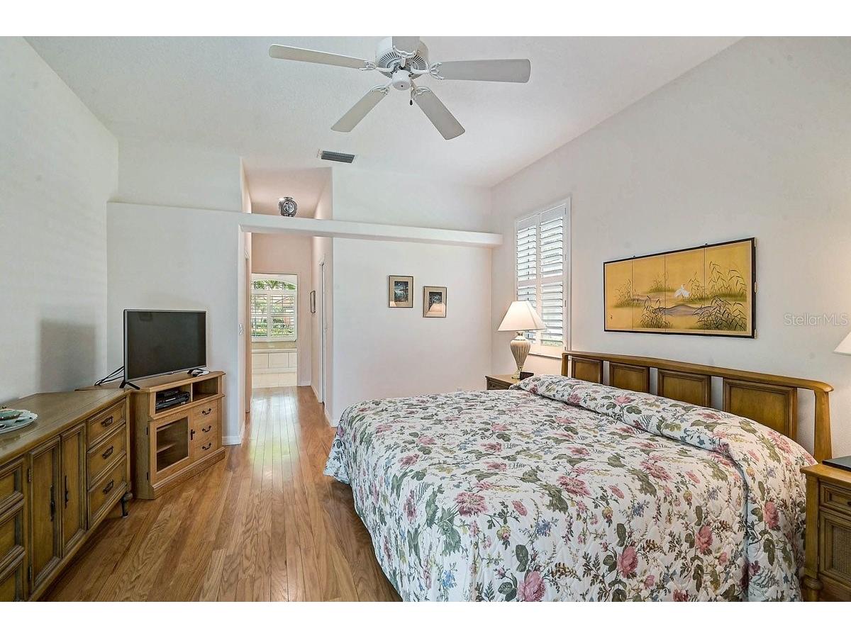 2025 White Feather Lane Nokomis FL 34275 A4695031 image19