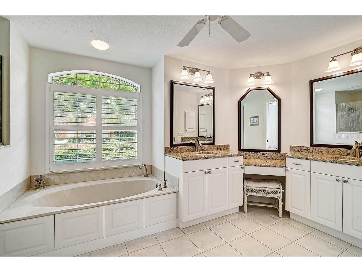 2025 White Feather Lane Nokomis FL 34275 A4695031 image21