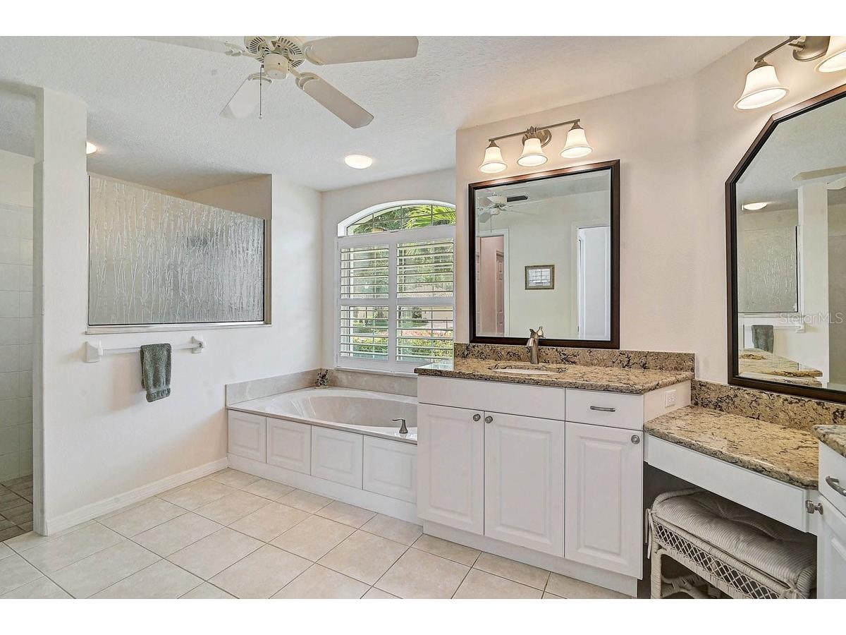 2025 White Feather Lane Nokomis FL 34275 A4695031 image22