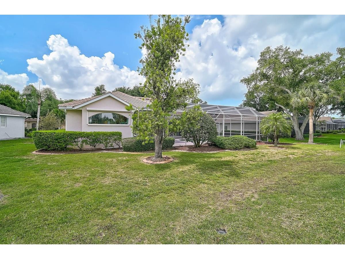 2025 White Feather Lane Nokomis FL 34275 A4695031 image35