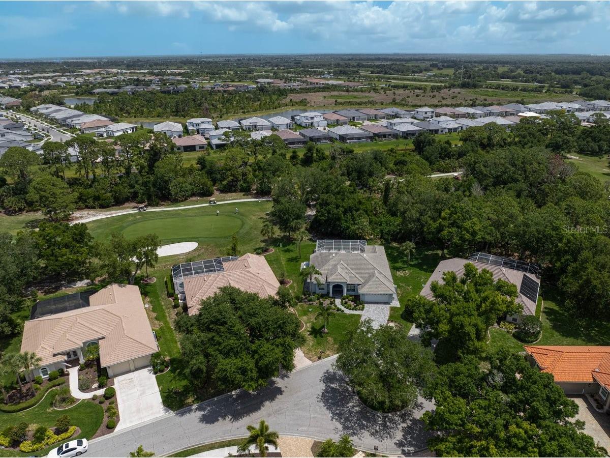2025 White Feather Lane Nokomis FL 34275 A4695031 image42
