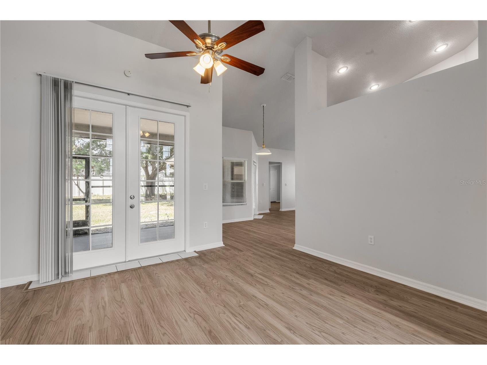 20259 Melville Street Orlando FL 32833 V4948913 image8
