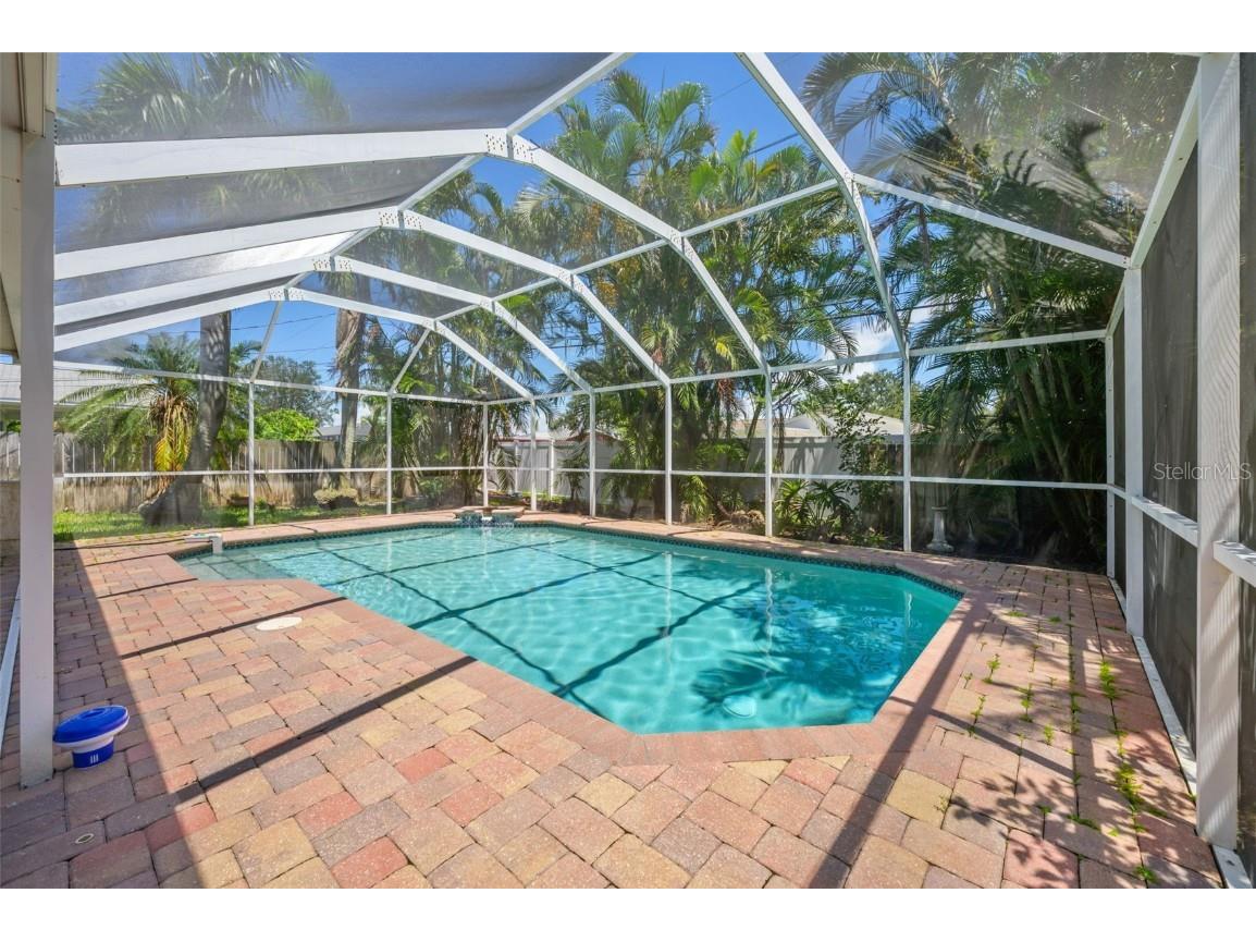 2026 Bayou Grande Boulevard NE Saint Petersburg FL 33703 TB8414739 image24