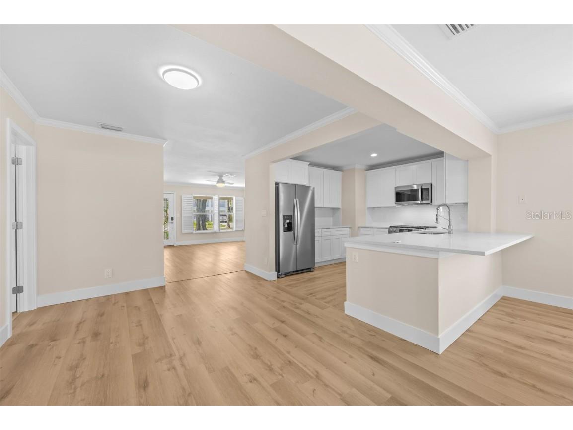 2026 Bayou Grande Boulevard NE Saint Petersburg FL 33703 TB8414739 image3