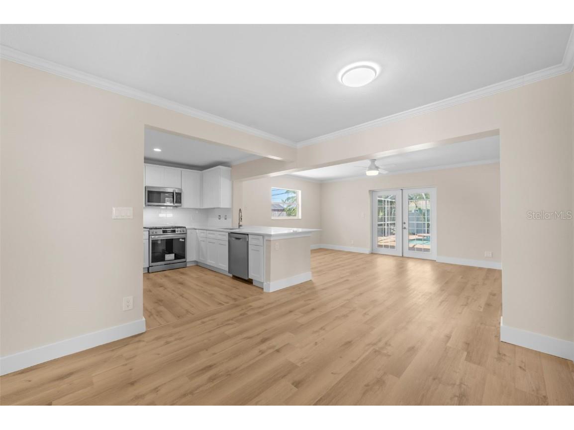 2026 Bayou Grande Boulevard NE Saint Petersburg FL 33703 TB8414739 image7