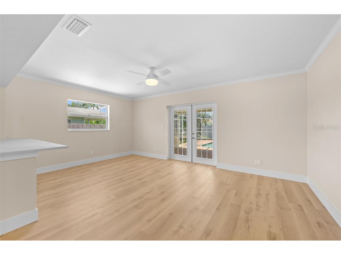 2026 Bayou Grande Boulevard NE Saint Petersburg FL 33703 TB8414739 image8