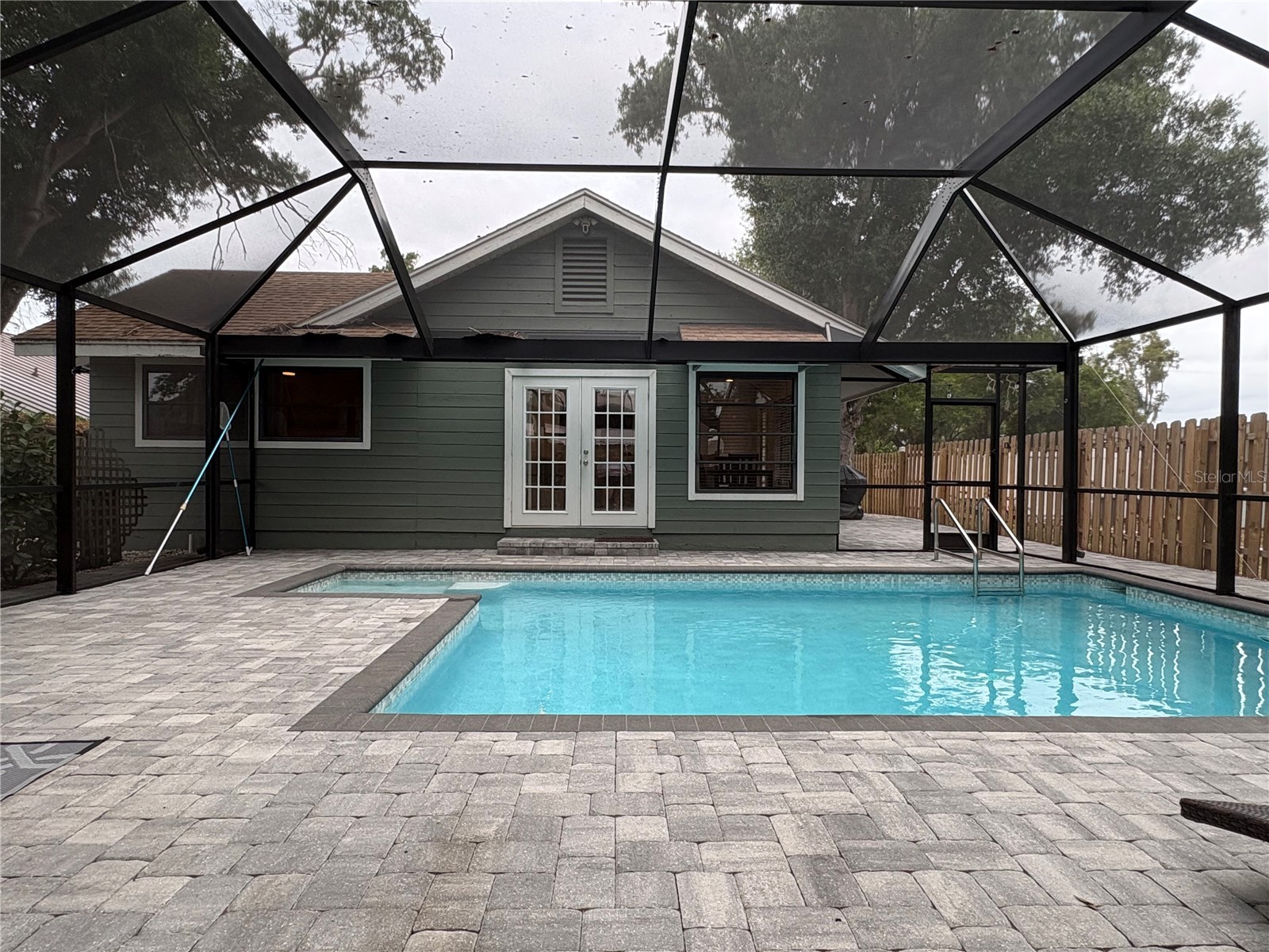 2026 Grove Street Sarasota FL 34239 A4696267 image22