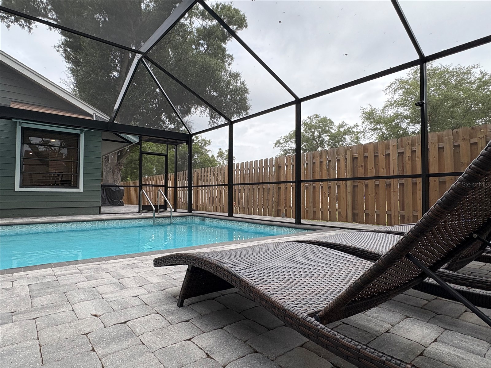2026 Grove Street Sarasota FL 34239 A4696267 image23