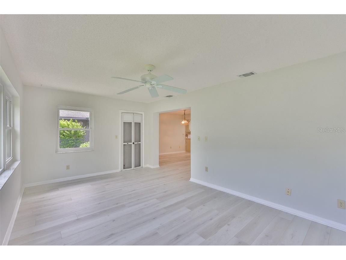 2026 Hawkhurst Circle Sun City Center FL 33573 TB8432667 image10