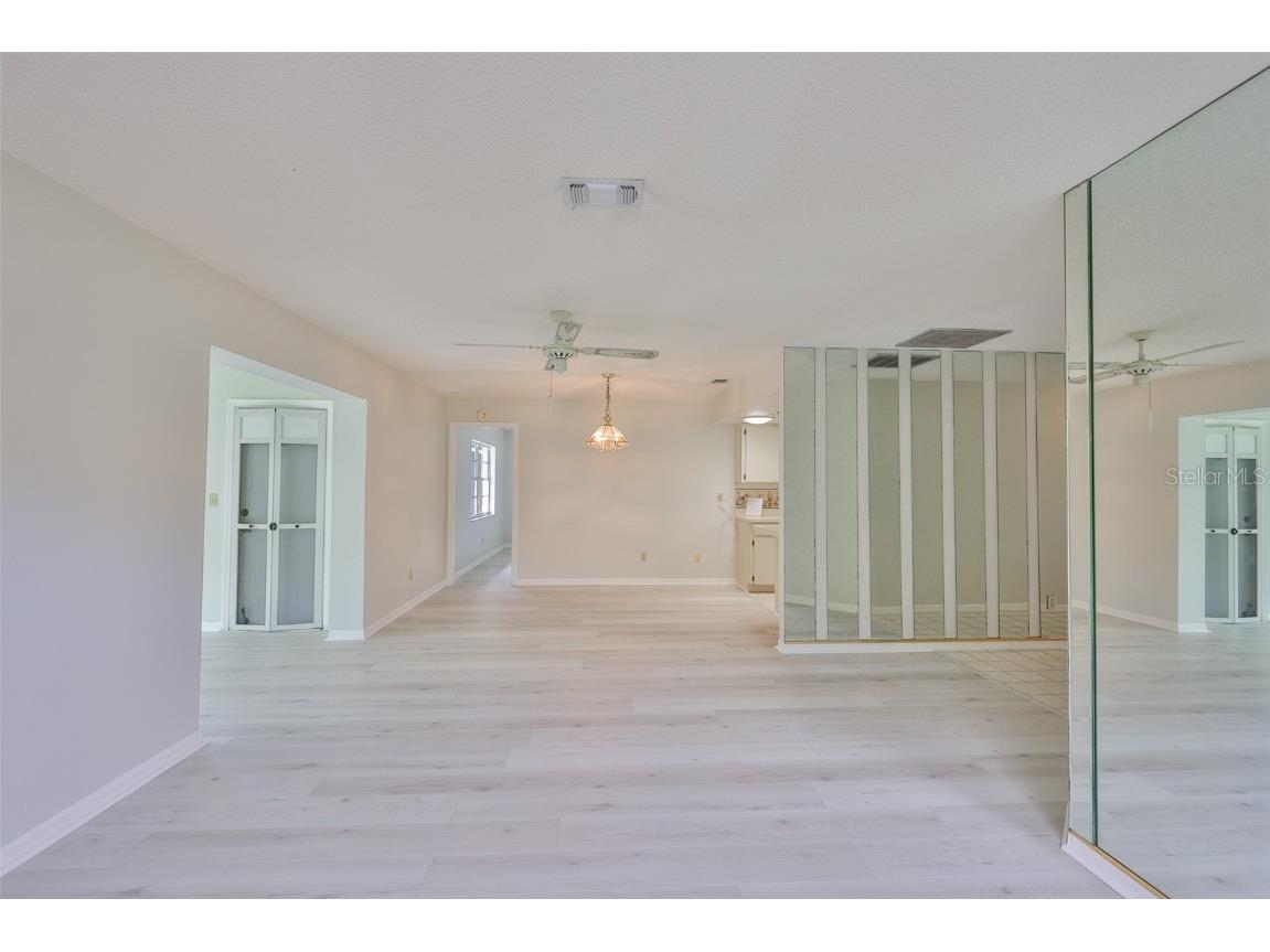 2026 Hawkhurst Circle Sun City Center FL 33573 TB8432667 image19