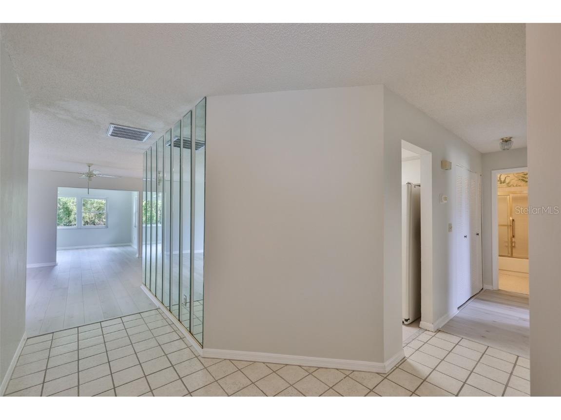 2026 Hawkhurst Circle Sun City Center FL 33573 TB8432667 image2