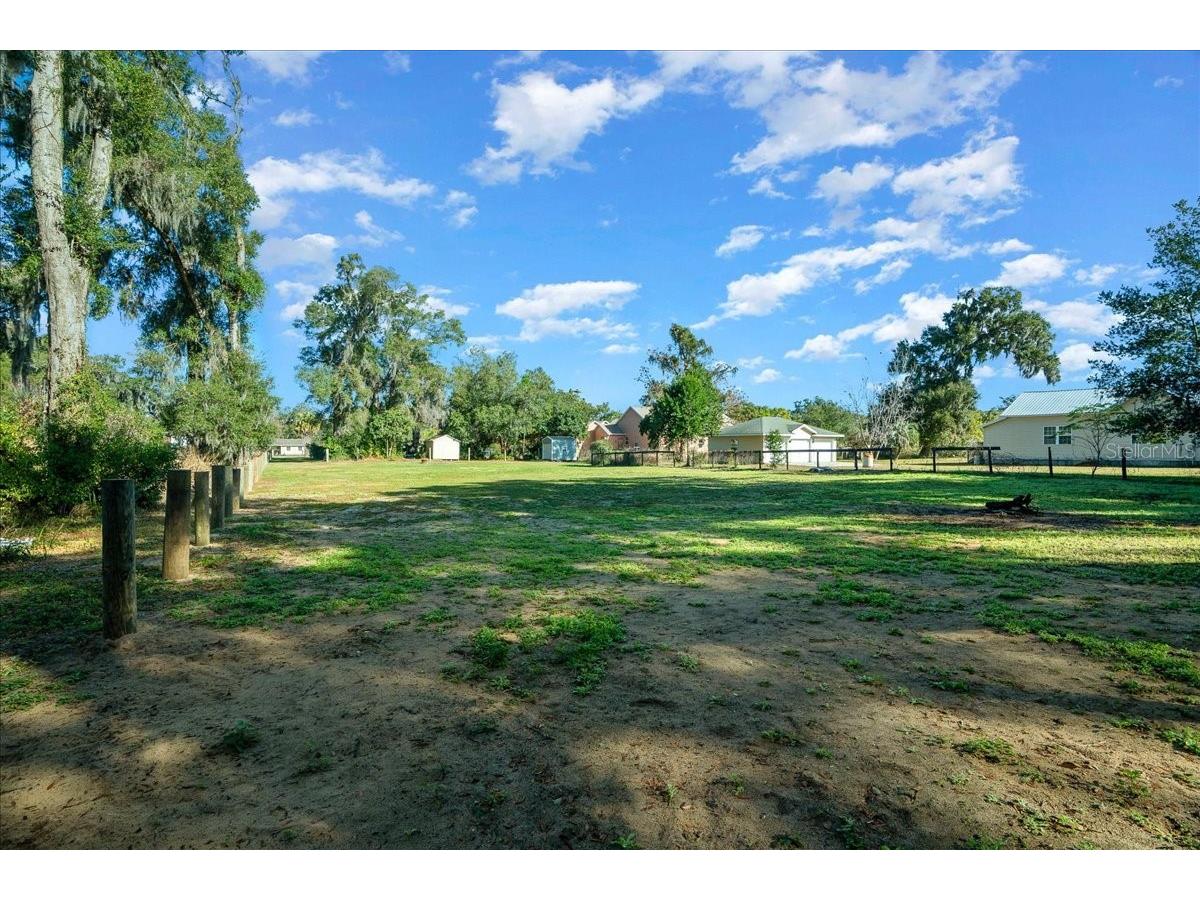 2026 NE 97th St. Rd. Anthony FL 32617 OM716365 image5