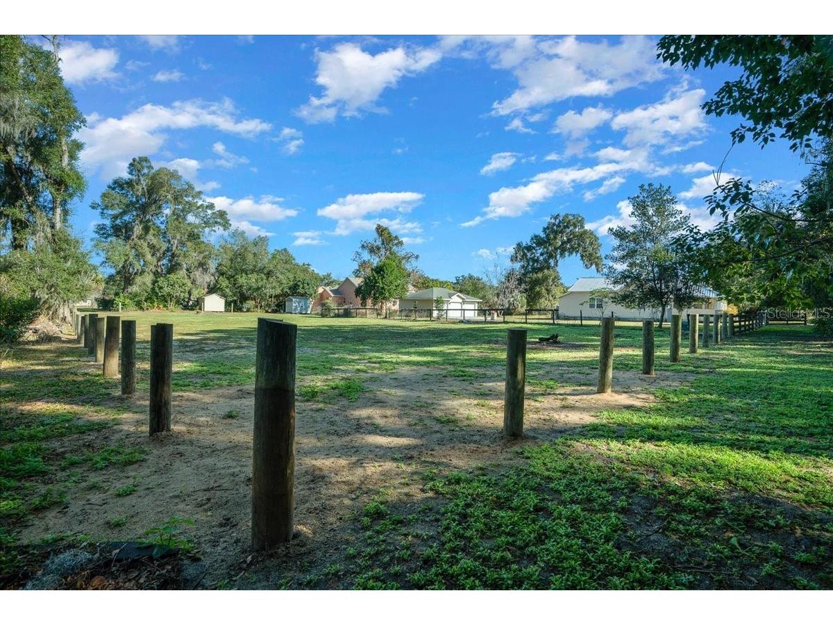 2026 NE 97th St. Rd. Anthony FL 32617 OM716365 image6