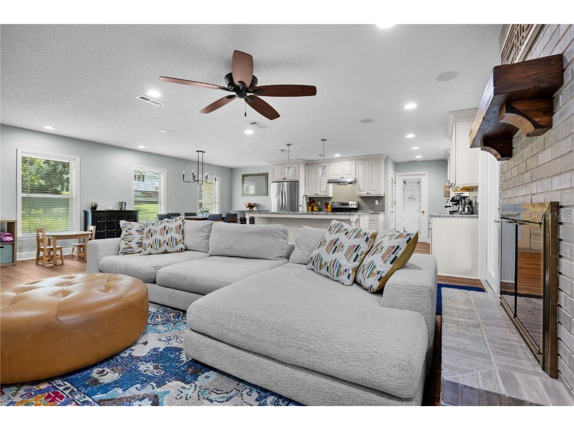 2026 NW 19th Lane Gainesville FL 32605 GC536405 image13