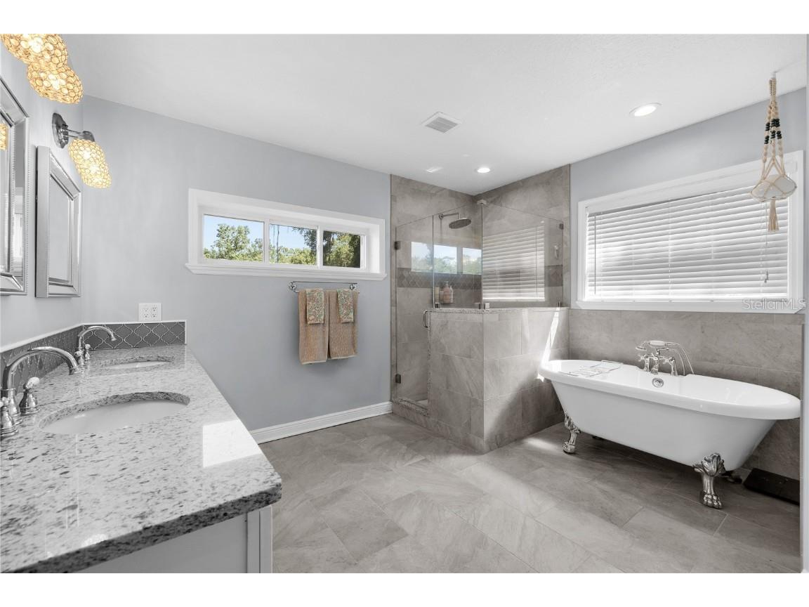 2026 NW 19th Lane Gainesville FL 32605 GC536405 image25