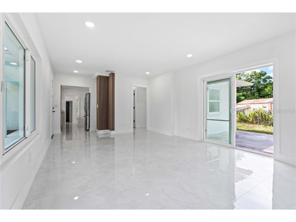 2026 Pinecrest Way Clearwater FL 33755 TB8431759 image14