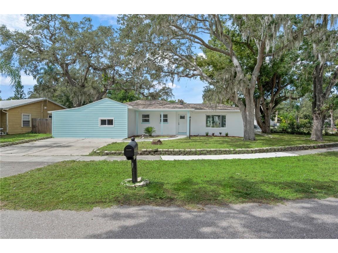 2026 Pinecrest Way Clearwater FL 33755 TB8431759 image2