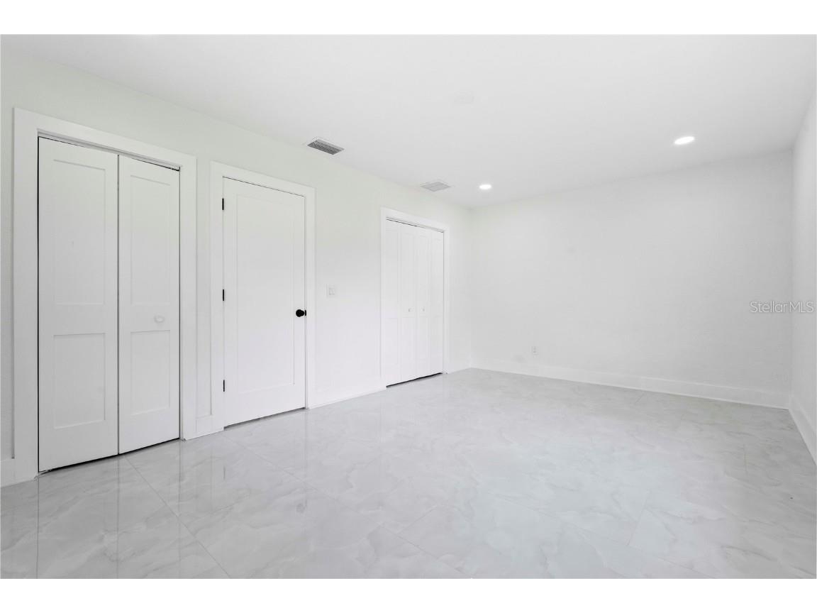 2026 Pinecrest Way Clearwater FL 33755 TB8431759 image20